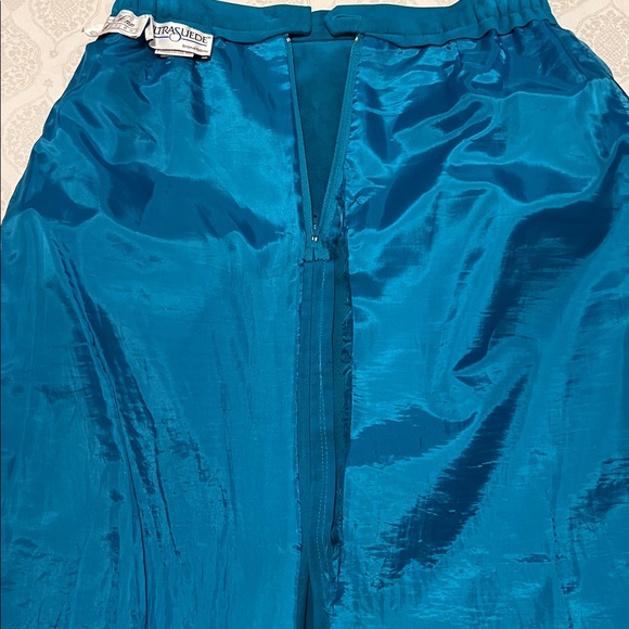 Vintage Teal Washable Suede Skirt - Picture 10 of 13